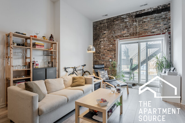 2023 S Throop St, Unit 1W