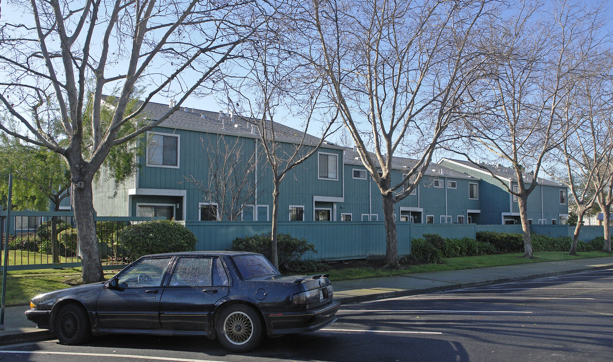 1292 63rd St in Emeryville, CA - Building Photo