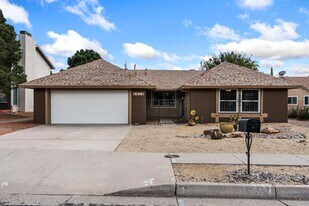 6612 Christy Ave NE in Albuquerque, NM - Building Photo