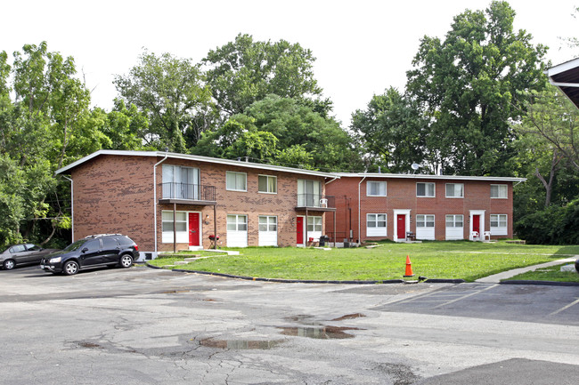 Southard Apartments in St. Louis, MO - Building Photo - Building Photo