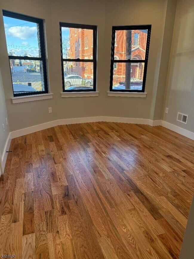 76 Barbara St in Newark, NJ - Building Photo - Building Photo