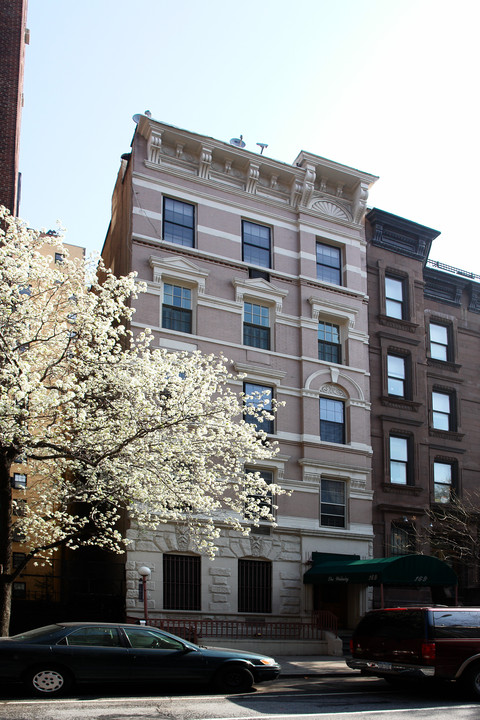 The Wellesley in New York, NY - Building Photo