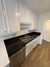 1631 Barry Ave in Los Angeles, CA - Building Photo - Building Photo