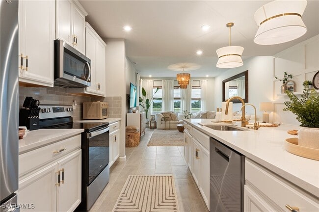 property at 4638 Arboretum Cir