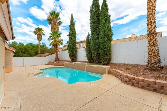 523 Pale Pueblo Ct
