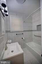 3015 Gibbons Ave in Baltimore, MD - Foto de edificio - Building Photo