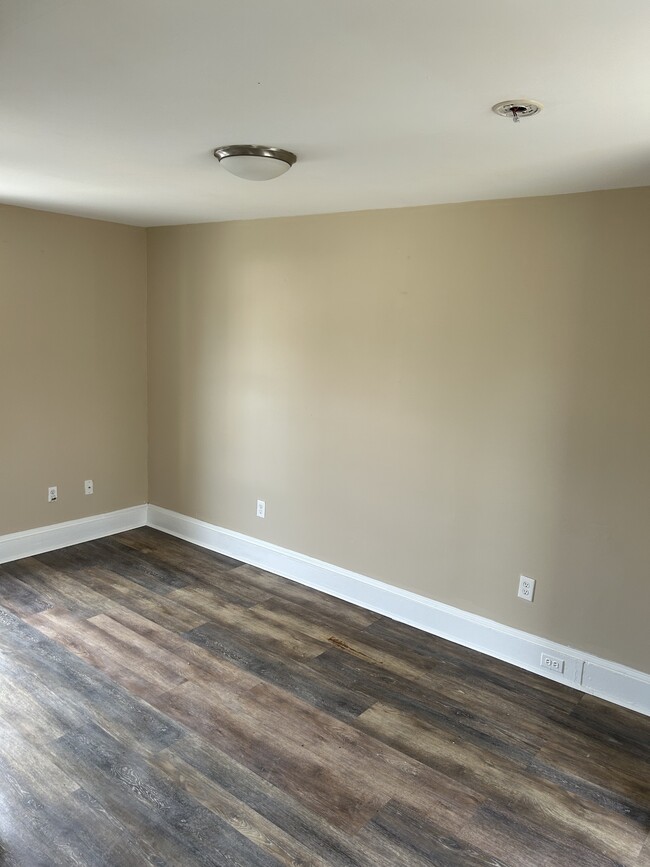 property at 16 Park St