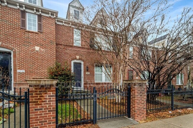 2093 Laura Mews Pl in Alexandria, VA - Building Photo - Building Photo