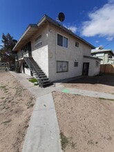 504 North Cir in Las Vegas, NV - Building Photo - Building Photo