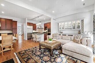 36 Regency Pl in Weehawken, NJ - Building Photo - Building Photo