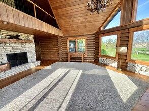 3N065 Anderson Rd in Elburn, IL - Building Photo - Building Photo