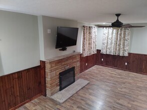 1602 28th St in Vienna, WV - Building Photo - Building Photo