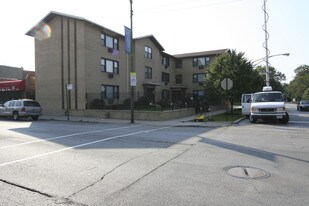 8701 S Clyde Ave in Chicago, IL - Building Photo