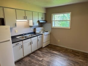 53 Neil St in Delaware, OH - Building Photo - Building Photo