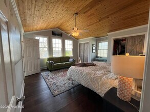 321 Riverside Dr in New Bern, NC - Building Photo - Building Photo