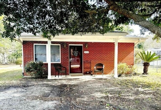 property at 3628 Suter Rd