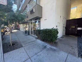 2064 Kettner Blvd in San Diego, CA - Building Photo