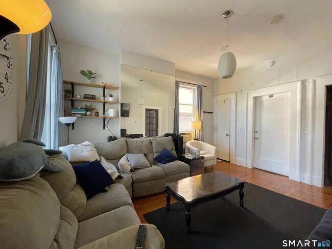 272 St John St in New Haven, CT - Building Photo - Building Photo