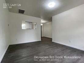 3221 Lazy Ln in Del City, OK - Foto de edificio - Building Photo