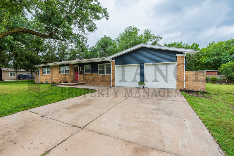 749 N Country Acres Ave in Wichita, KS - Building Photo