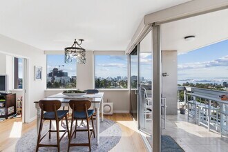 3535 1st Ave, Unit 11C in San Diego, CA - Building Photo - Building Photo