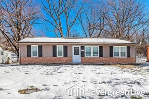 5201 Palmer Dr in Kansas City, MO - Building Photo