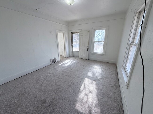 2505 Chicago Ave in Sioux City, IA - Building Photo - Building Photo