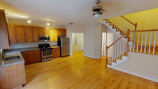 property at 3027 Park Ave
