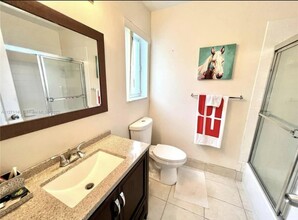 13918 SW 172nd Ter in Miami, FL - Building Photo - Building Photo