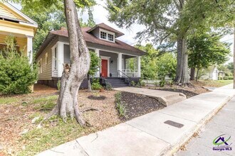 1475 3rd St in Macon, GA - Foto de edificio - Building Photo