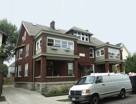 419-425 Reinhard Ave Apartments