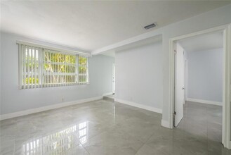 1608 NE 2nd Ct in Fort Lauderdale, FL - Building Photo - Building Photo