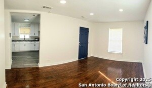 610 El Monte Blvd in San Antonio, TX - Building Photo - Building Photo