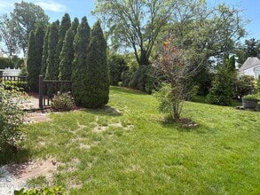 21 Newbury Row in Manchester Township, NJ - Building Photo - Building Photo