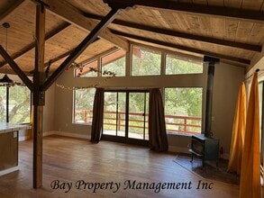 42250 E Carmel Valley Rd in Greenfield, CA - Building Photo - Building Photo