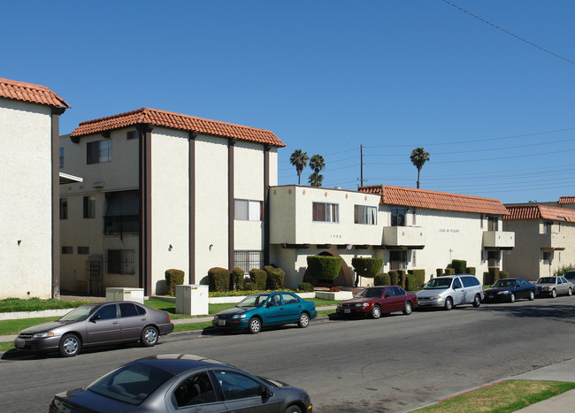 Casa De Verano in Oxnard, CA - Building Photo - Building Photo