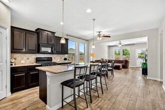 100 Sunken Meadow Ct in Denton, TX - Building Photo - Building Photo