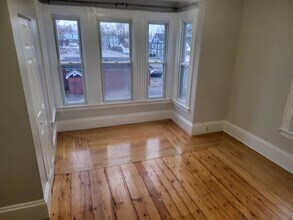 188 Perkins Ave, Unit 188 Perkins Ave in Brockton, MA - Foto de edificio - Building Photo