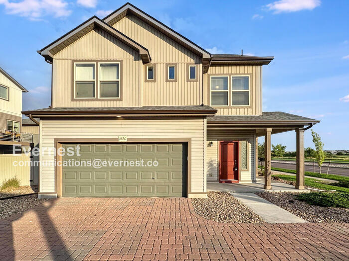 4876 Halifax Ct in Denver, CO - Building Photo