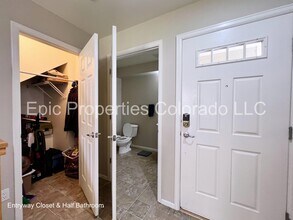 12832 Mayfair Way in Englewood, CO - Building Photo - Building Photo
