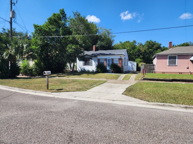 property at 665 Chestnut Dr