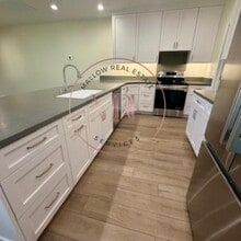 1231 1/2 Eunice Dr in Woodland, CA - Building Photo - Building Photo