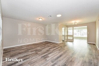 4419 N Gulf Cir in North Fort Myers, FL - Building Photo - Building Photo