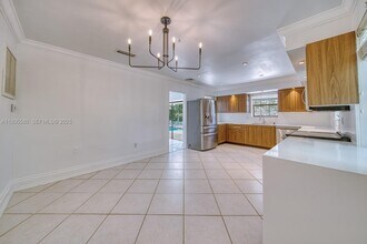 1442 Coruna Ave in Coral Gables, FL - Building Photo - Building Photo