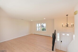 9 Bergen St in Glen Rock, NJ - Building Photo - Building Photo