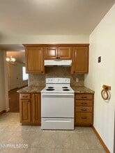 2341 Rock Blvd in Sparks, NV - Foto de edificio - Building Photo