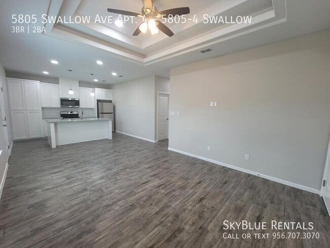 5805 Swallow Ave in Palmhurst, TX - Building Photo - Building Photo