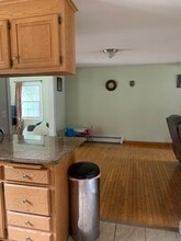 12 Drake Ct in South Windsor, CT - Building Photo - Building Photo