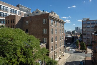 The Commons at New Street in Philadelphia, PA - Building Photo - Building Photo