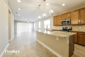 217 Alford Dr in Davenport, FL - Foto de edificio - Building Photo